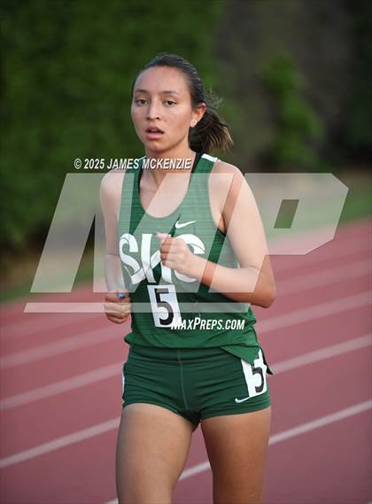Thumbnail 1 in WCAL Finals (3200 Meters) photogallery.