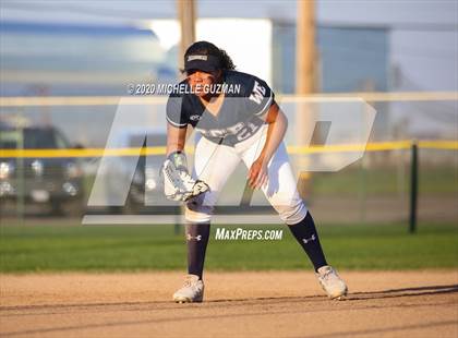 Thumbnail 2 in Turlock vs. Central Catholic photogallery.