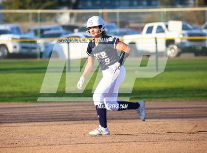 Thumbnail 2 in Turlock vs. Central Catholic photogallery.