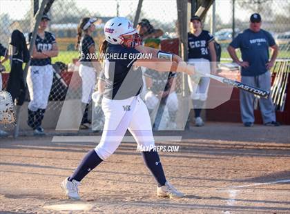 Thumbnail 3 in Turlock vs. Central Catholic photogallery.