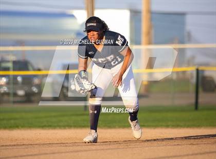 Thumbnail 1 in Turlock vs. Central Catholic photogallery.