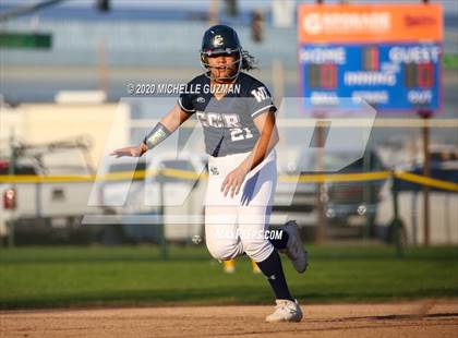 Thumbnail 3 in Turlock vs. Central Catholic photogallery.