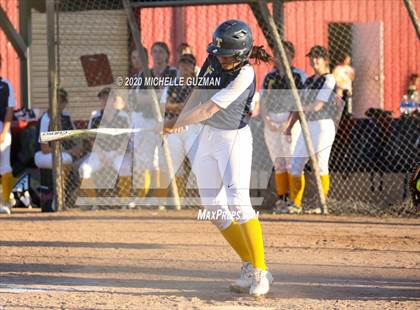Thumbnail 3 in Turlock vs. Central Catholic photogallery.