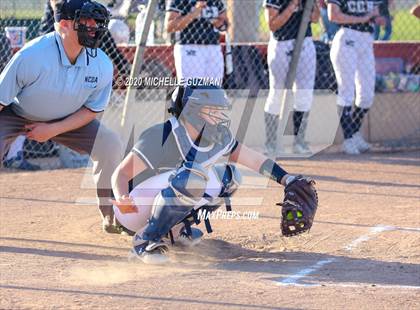 Thumbnail 2 in Turlock vs. Central Catholic photogallery.