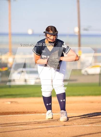 Thumbnail 3 in Turlock vs. Central Catholic photogallery.