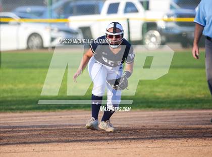 Thumbnail 3 in Turlock vs. Central Catholic photogallery.