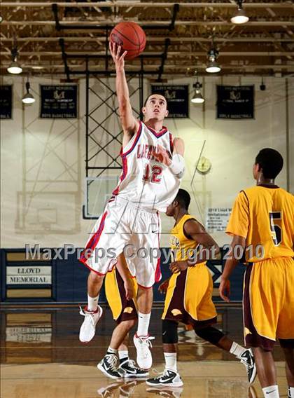 Thumbnail 2 in Lafayette vs. Cooper (Lloyd Memorial Tournament) photogallery.