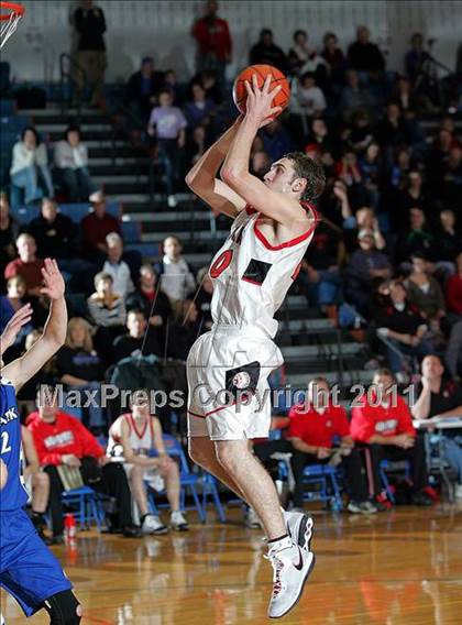 Thumbnail 3 in Nokomis vs. Newark (2011 Riverton Shootout) photogallery.
