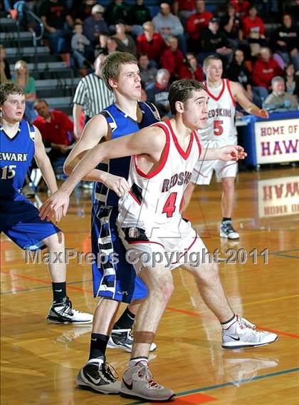 Thumbnail 1 in Nokomis vs. Newark (2011 Riverton Shootout) photogallery.