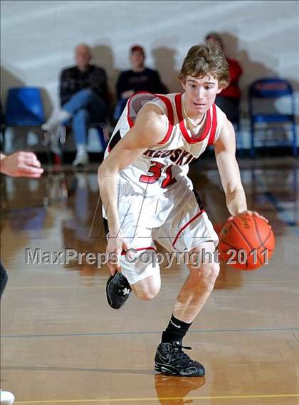 Thumbnail 2 in Nokomis vs. Newark (2011 Riverton Shootout) photogallery.