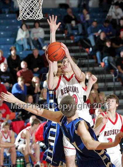 Thumbnail 2 in Nokomis vs. Newark (2011 Riverton Shootout) photogallery.
