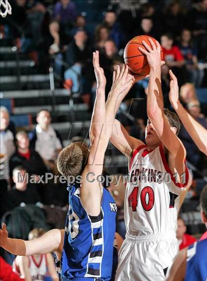 Thumbnail 1 in Nokomis vs. Newark (2011 Riverton Shootout) photogallery.