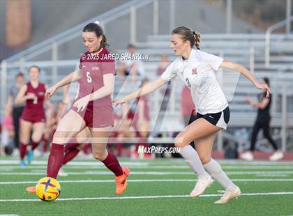 Thumbnail 2 in St. Michael vs. E.D. White(LHSAA DIVISION III Regional Playoff) photogallery.