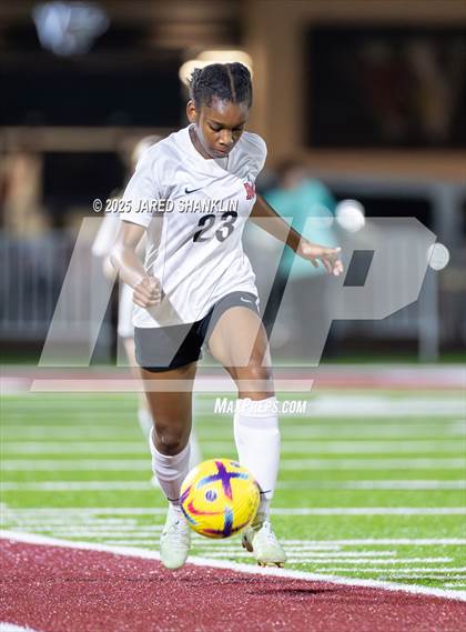 Thumbnail 2 in St. Michael vs. E.D. White(LHSAA DIVISION III Regional Playoff) photogallery.