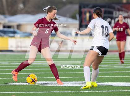Thumbnail 3 in St. Michael vs. E.D. White(LHSAA DIVISION III Regional Playoff) photogallery.