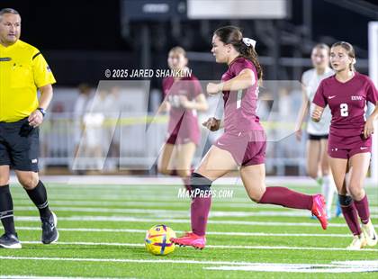 Thumbnail 2 in St. Michael vs. E.D. White(LHSAA DIVISION III Regional Playoff) photogallery.