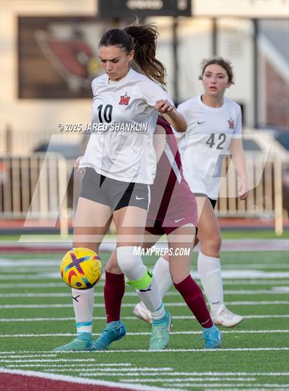 Thumbnail 3 in St. Michael vs. E.D. White(LHSAA DIVISION III Regional Playoff) photogallery.