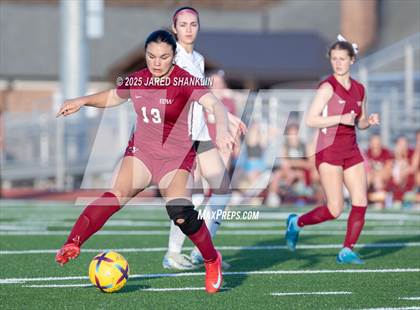 Thumbnail 2 in St. Michael vs. E.D. White(LHSAA DIVISION III Regional Playoff) photogallery.