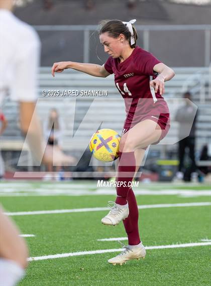 Thumbnail 2 in St. Michael vs. E.D. White(LHSAA DIVISION III Regional Playoff) photogallery.