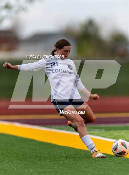 Thumbnail 2 in Evergreen @ Windsor (CHSAA 4A Round 2) photogallery.