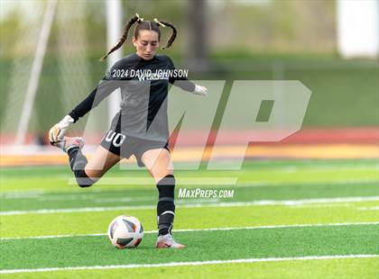 Thumbnail 2 in Evergreen @ Windsor (CHSAA 4A Round 2) photogallery.