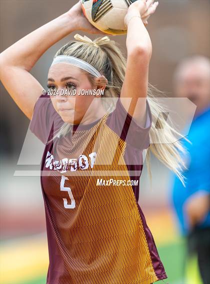 Thumbnail 3 in Evergreen @ Windsor (CHSAA 4A Round 2) photogallery.
