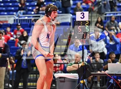 Thumbnail 1 in UIL State Championships - 6A 182lb Final photogallery.