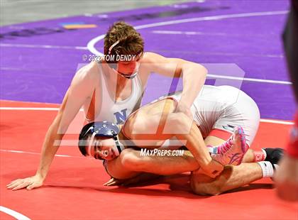 Thumbnail 3 in UIL State Championships - 6A 182lb Final photogallery.