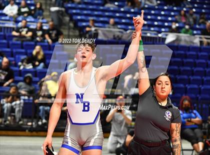 Thumbnail 2 in UIL State Championships - 6A 182lb Final photogallery.