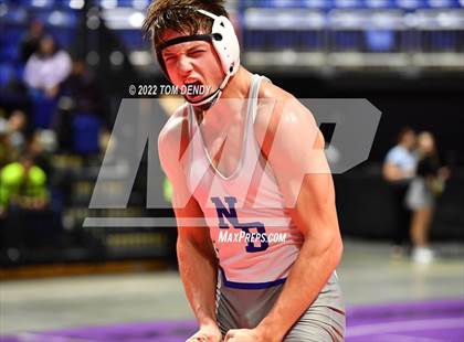 Thumbnail 2 in UIL State Championships - 6A 182lb Final photogallery.