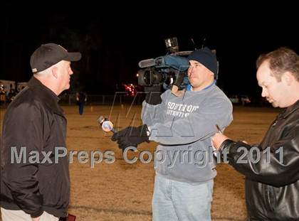 Thumbnail 3 in Lincolnton vs. Carver (NCHSAA 2A Semifinal) photogallery.