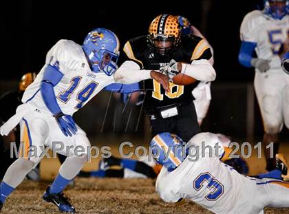 Thumbnail 1 in Lincolnton vs. Carver (NCHSAA 2A Semifinal) photogallery.