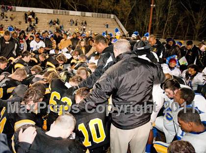 Thumbnail 2 in Lincolnton vs. Carver (NCHSAA 2A Semifinal) photogallery.
