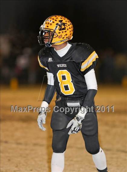 Thumbnail 1 in Lincolnton vs. Carver (NCHSAA 2A Semifinal) photogallery.