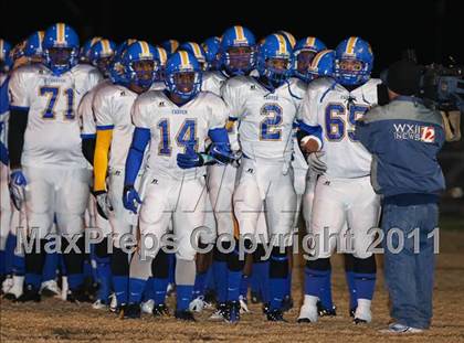 Thumbnail 2 in Lincolnton vs. Carver (NCHSAA 2A Semifinal) photogallery.