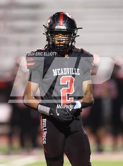 Thumbnail 2 in Oil City vs Meadville (PIAA D10 4A Semifinal) photogallery.