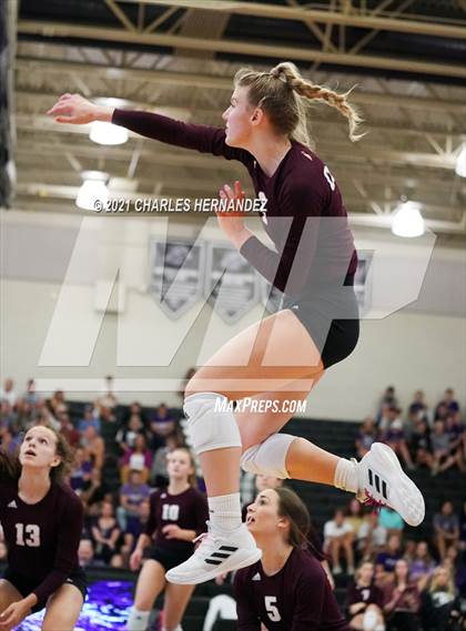 Thumbnail 3 in A&M Consolidated @ College Station photogallery.