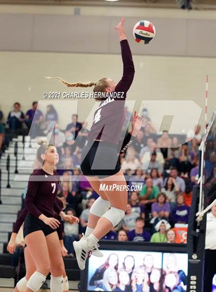 Thumbnail 3 in A&M Consolidated @ College Station photogallery.
