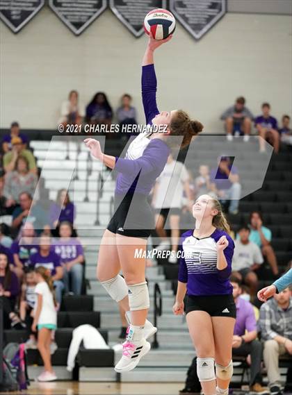 Thumbnail 2 in A&M Consolidated @ College Station photogallery.