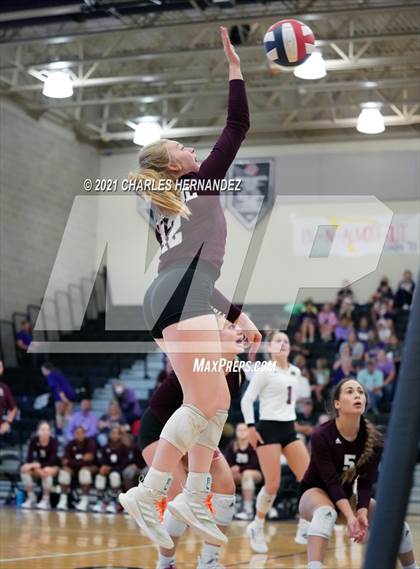 Thumbnail 3 in A&M Consolidated @ College Station photogallery.
