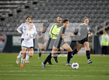 Thumbnail 2 in Lutheran vs. Evergreen (CHSAA 4A Championship) photogallery.