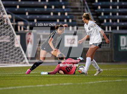 Thumbnail 2 in Lutheran vs. Evergreen (CHSAA 4A Championship) photogallery.
