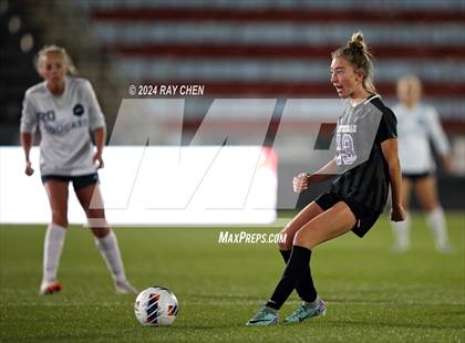 Thumbnail 1 in Lutheran vs. Evergreen (CHSAA 4A Championship) photogallery.