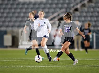 Thumbnail 2 in Lutheran vs. Evergreen (CHSAA 4A Championship) photogallery.
