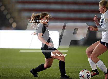 Thumbnail 2 in Lutheran vs. Evergreen (CHSAA 4A Championship) photogallery.