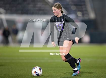 Thumbnail 3 in Lutheran vs. Evergreen (CHSAA 4A Championship) photogallery.