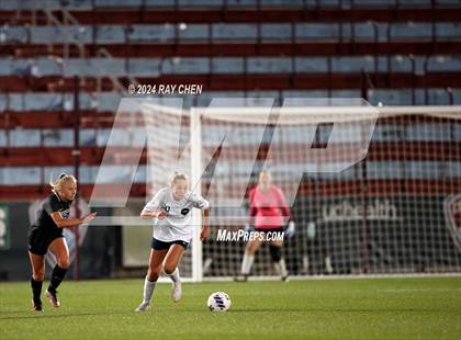 Thumbnail 2 in Lutheran vs. Evergreen (CHSAA 4A Championship) photogallery.