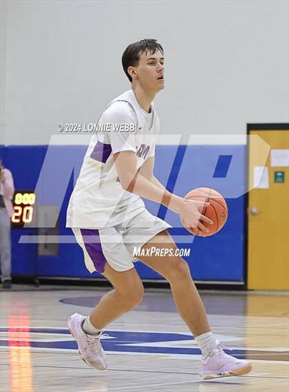 Thumbnail 3 in Clarkstown North vs. Somers (Pelham Booster Club Tournament) photogallery.