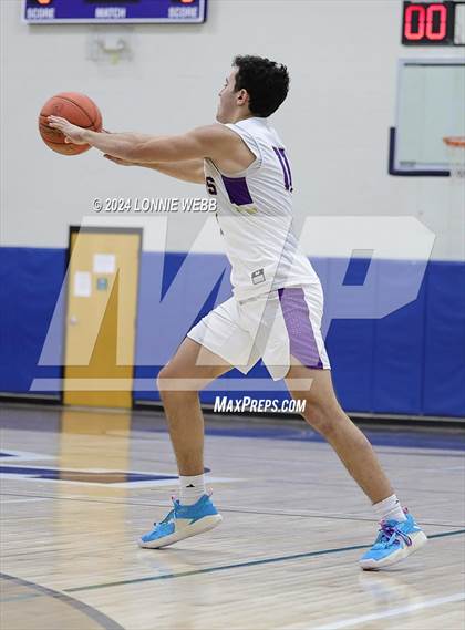 Thumbnail 3 in Clarkstown North vs. Somers (Pelham Booster Club Tournament) photogallery.