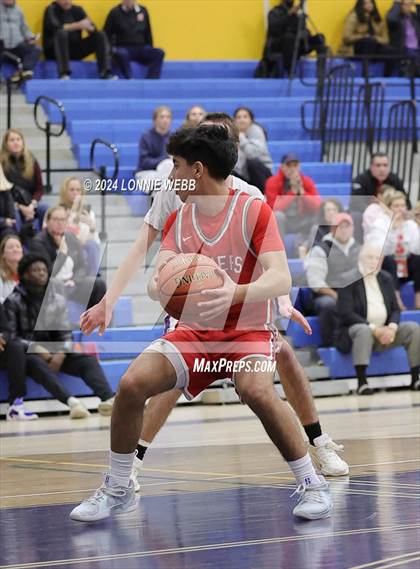 Thumbnail 3 in Clarkstown North vs. Somers (Pelham Booster Club Tournament) photogallery.